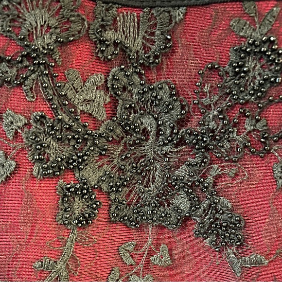 House of CB Akita bandage dress - Black and red with lace and beading - Size XS - Picture 4 of 10